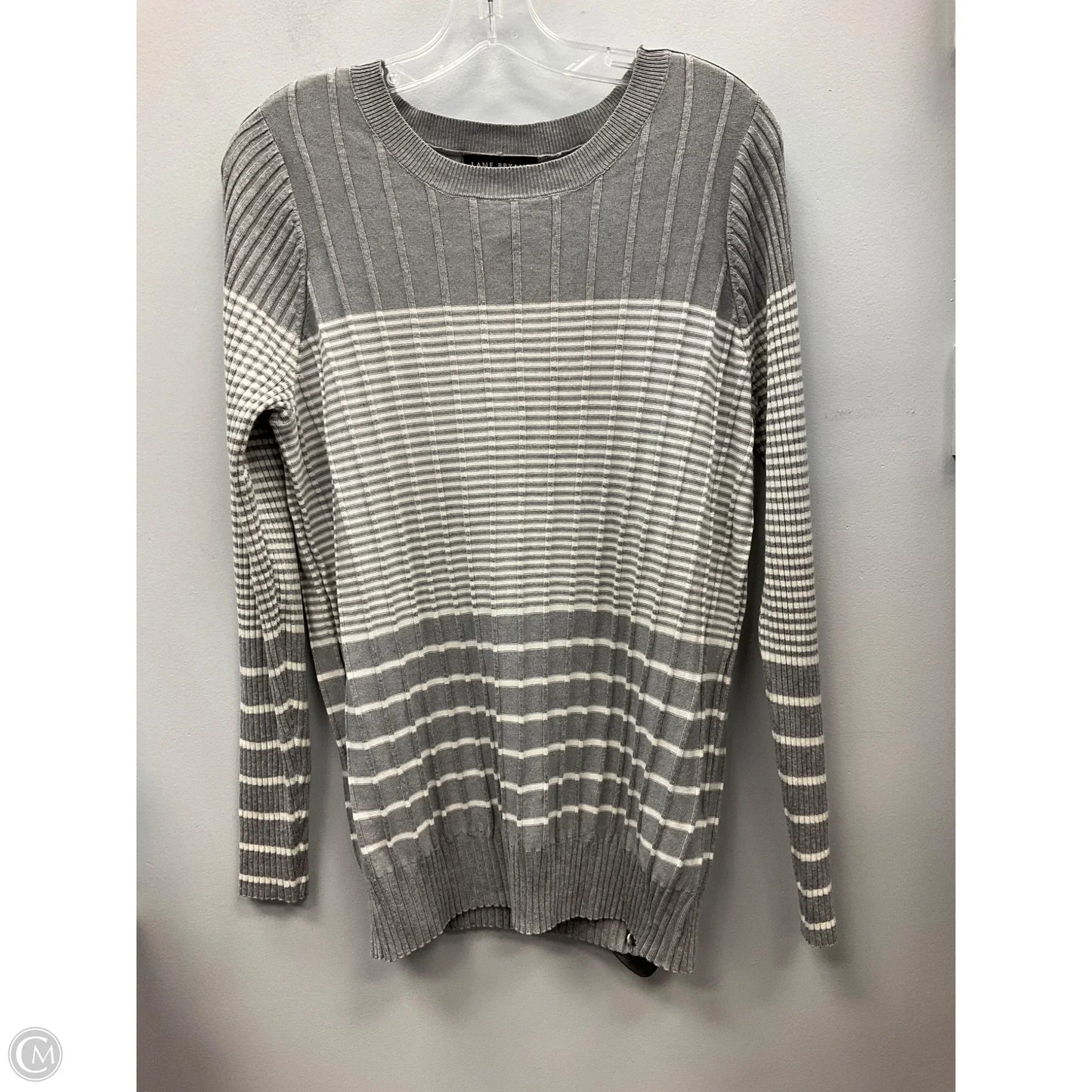 Top Long Sleeve By Lane Bryant In Grey & White, Size: 18