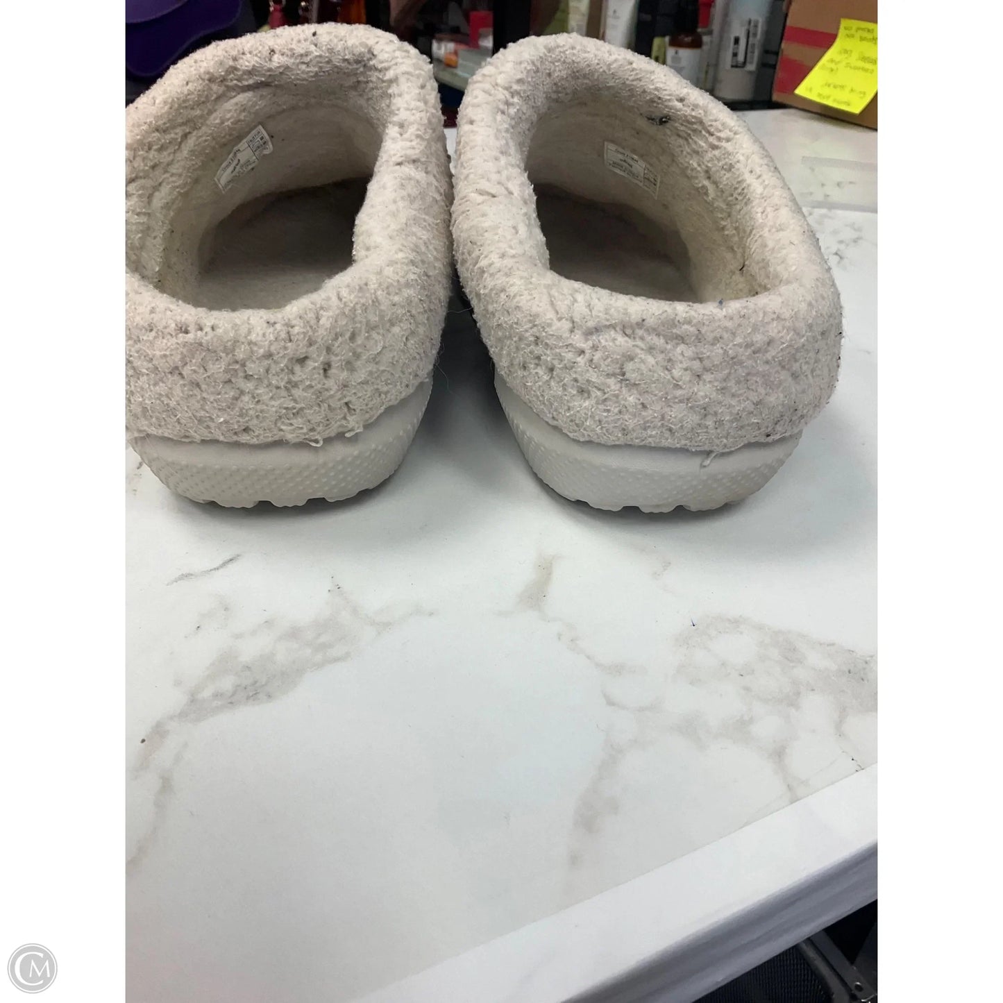 Shoes Flats By Crocs In Cream, Size: 8