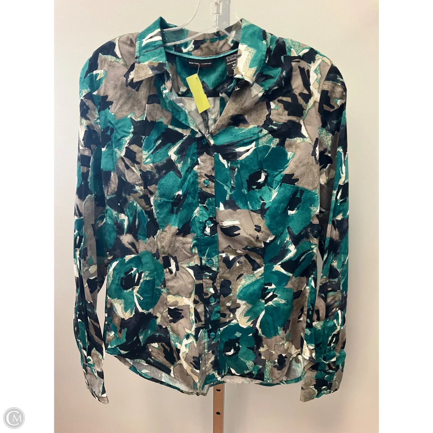 Top Long Sleeve By New York And Co In Multi-colored, Size: M