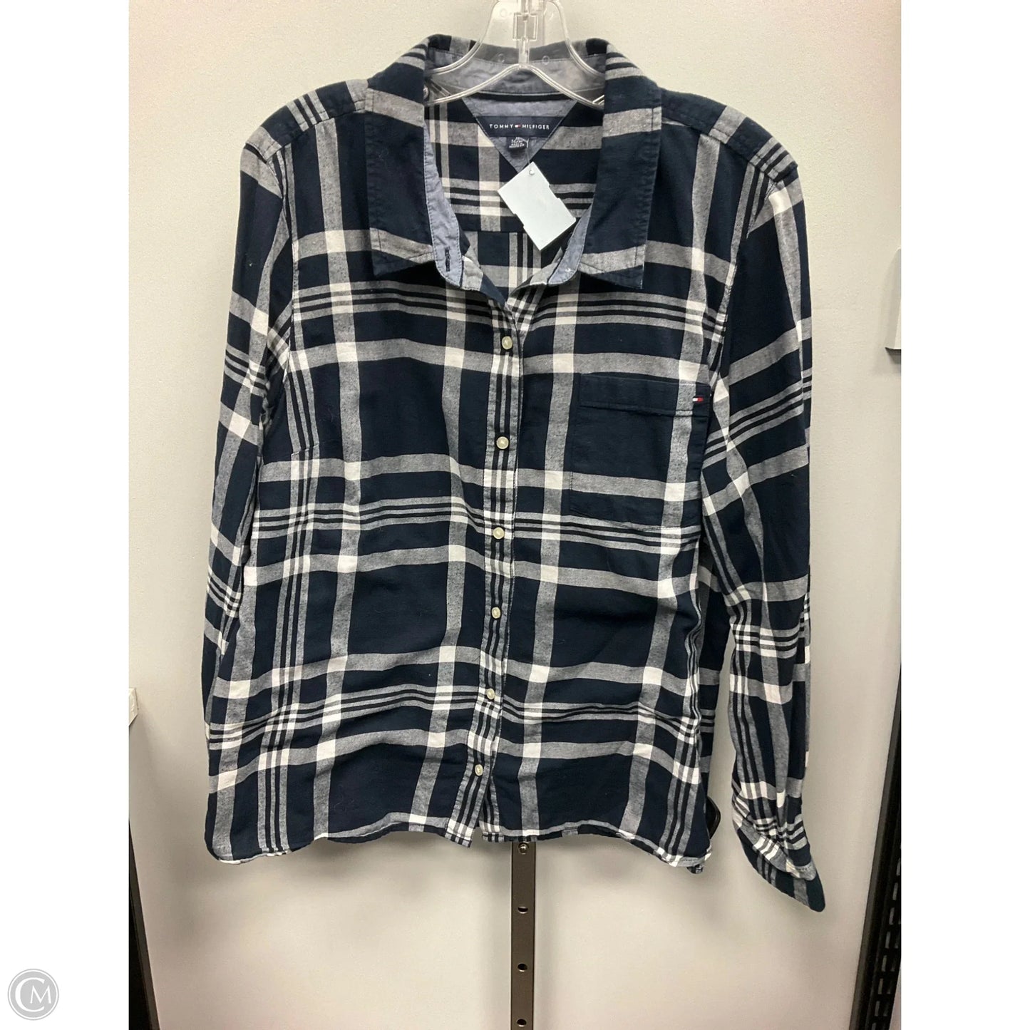 Top Long Sleeve By Tommy Hilfiger In Plaid Pattern, Size: Xl