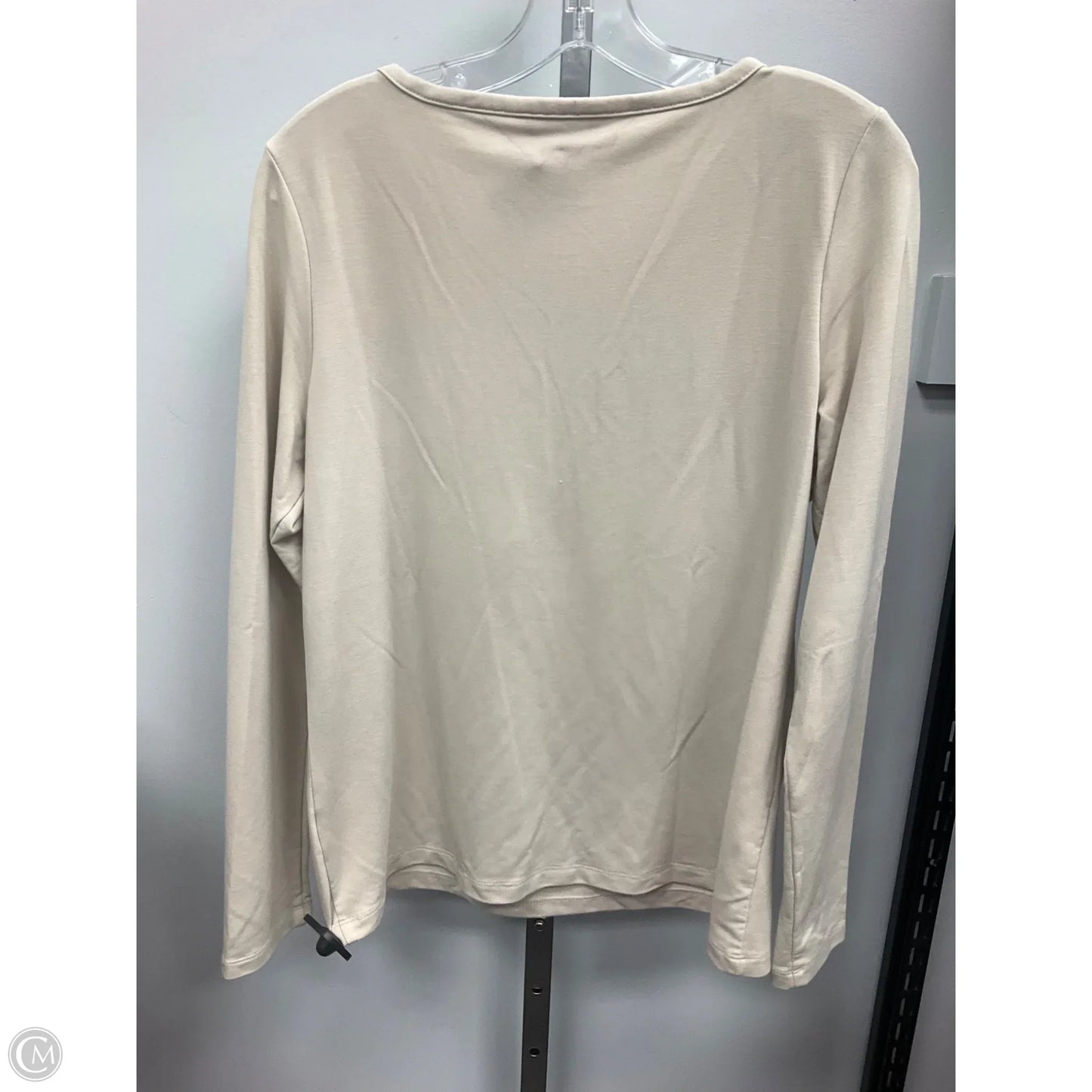 Top Long Sleeve By Banana Republic In Cream, Size: M