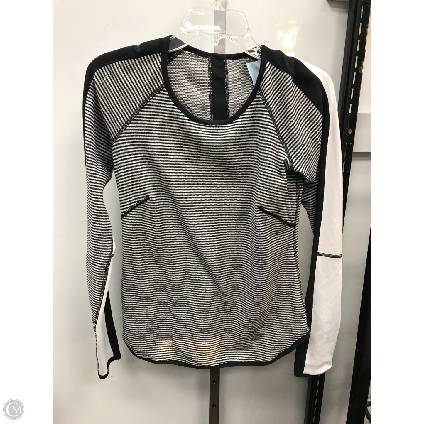 Athletic Top Long Sleeve Crewneck By Lululemon In Black & White, Size: S