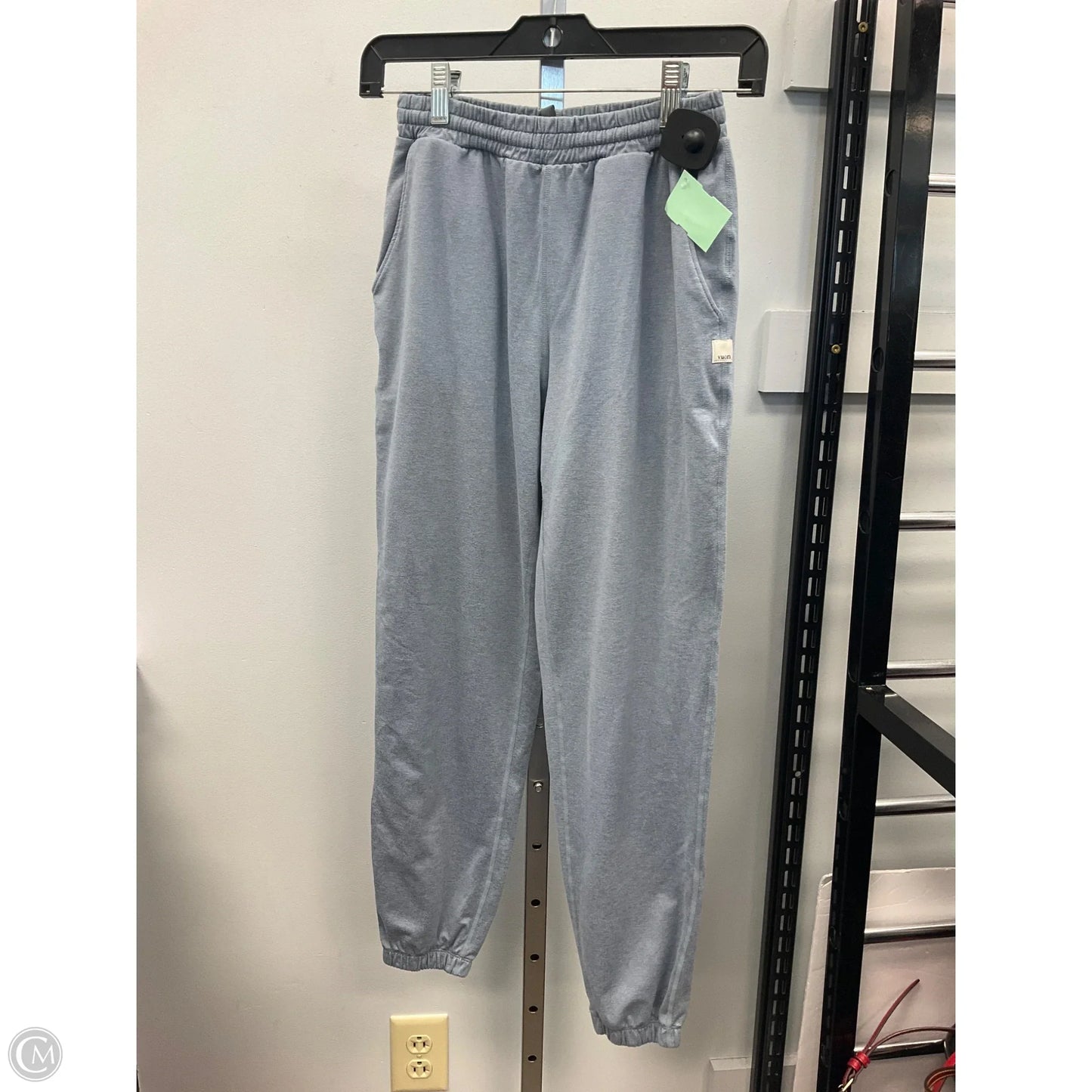 Athletic Pants By Vuori In Grey, Size: Xxs