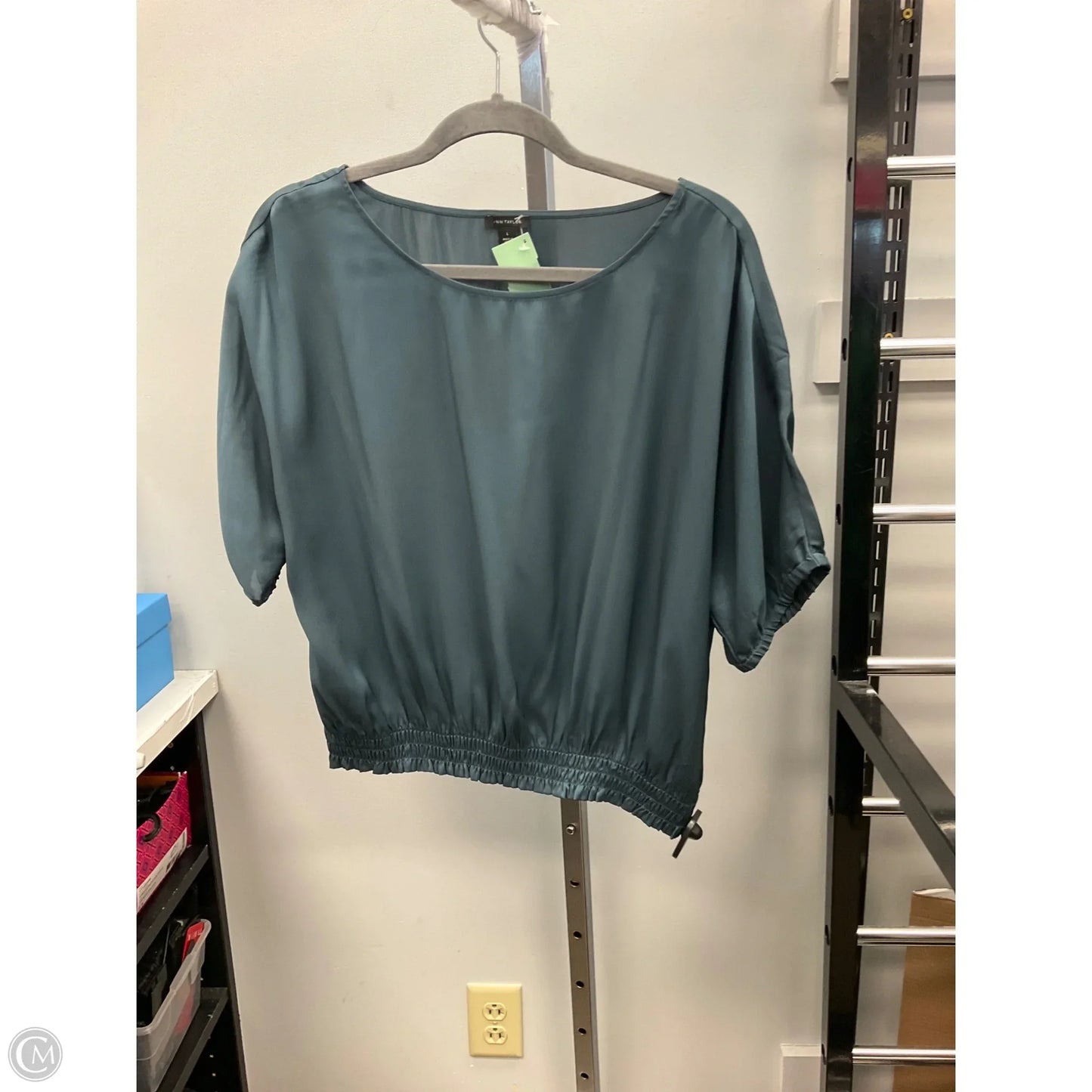 Top Short Sleeve By Ann Taylor In Teal, Size: L