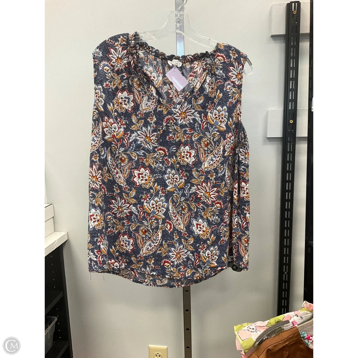 Top Sleeveless By Workshop In Floral Print, Size: 1x