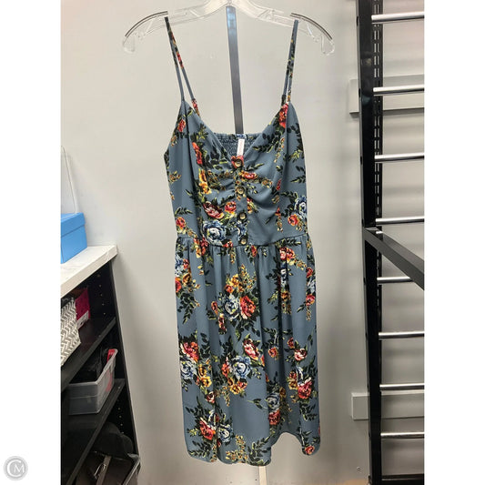 Dress Casual Short By Xhilaration In Floral Print, Size: L