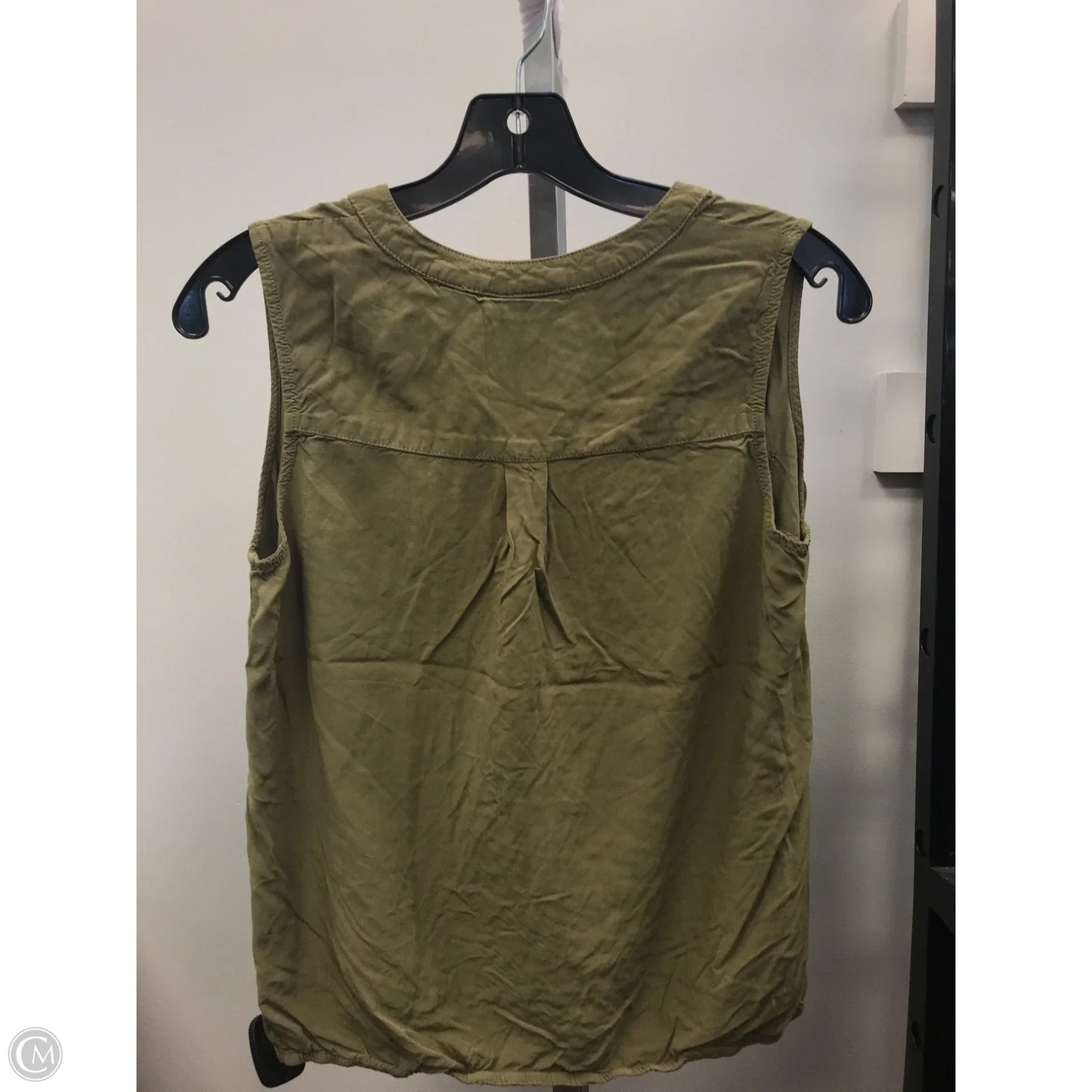 Top Sleeveless By New York And Co In Green, Size: M