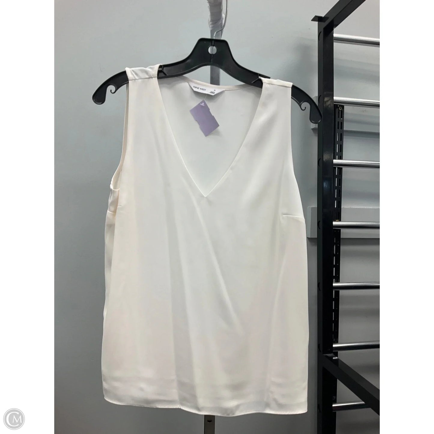Top Sleeveless By Nine West In Cream, Size: M