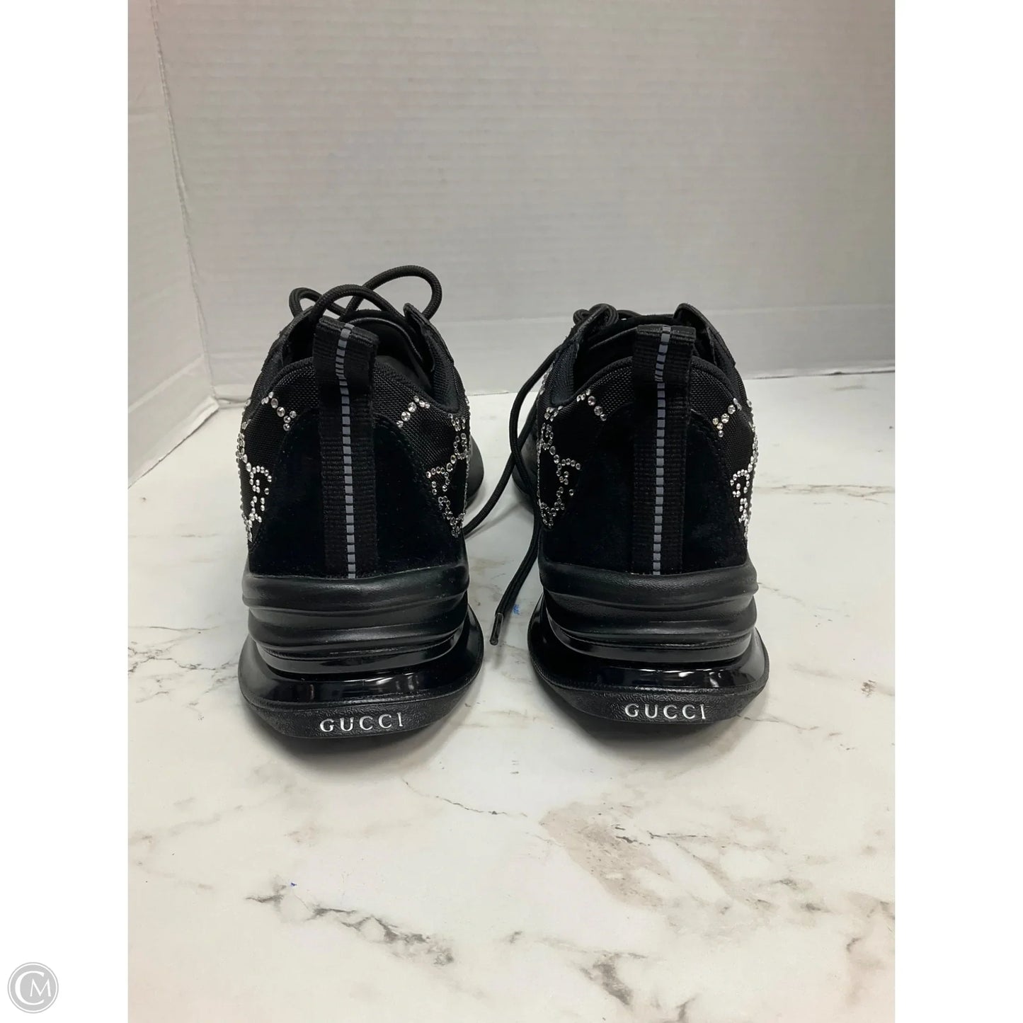 Shoes Luxury Designer By Gucci In Black, Size: 6