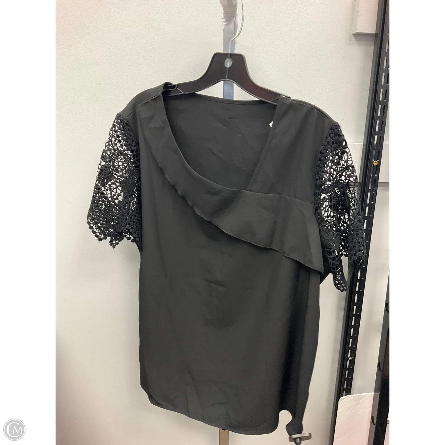 Top Short Sleeve By Shein In Black, Size: Xl