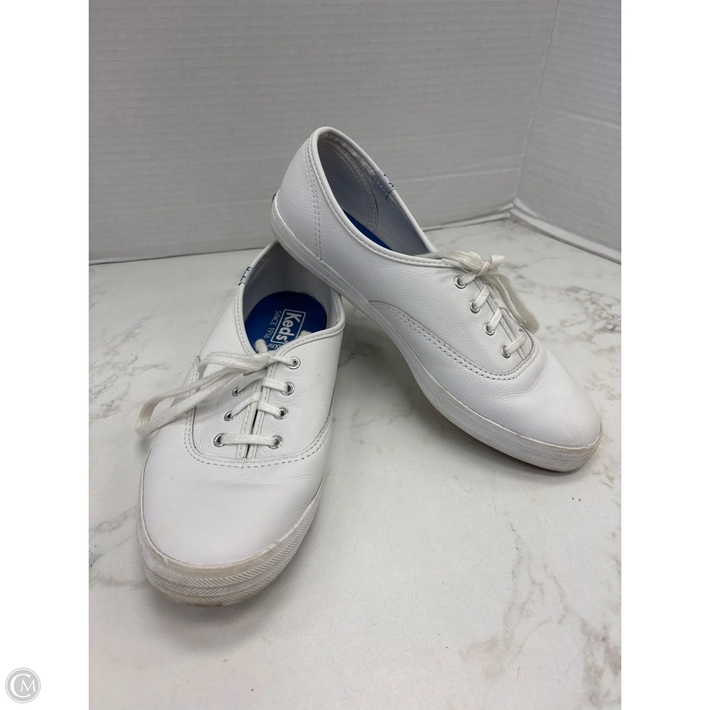 Shoes Sneakers By Keds In White, Size: 8