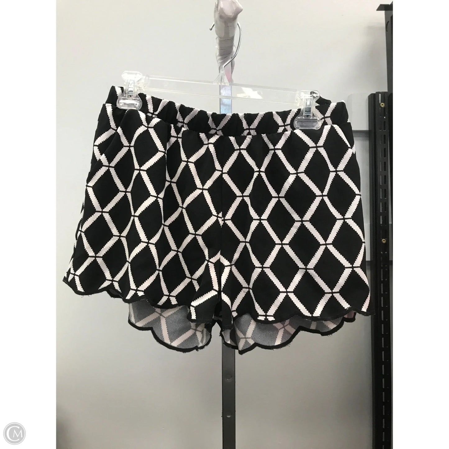 Shorts By Mine In Black & White, Size: L