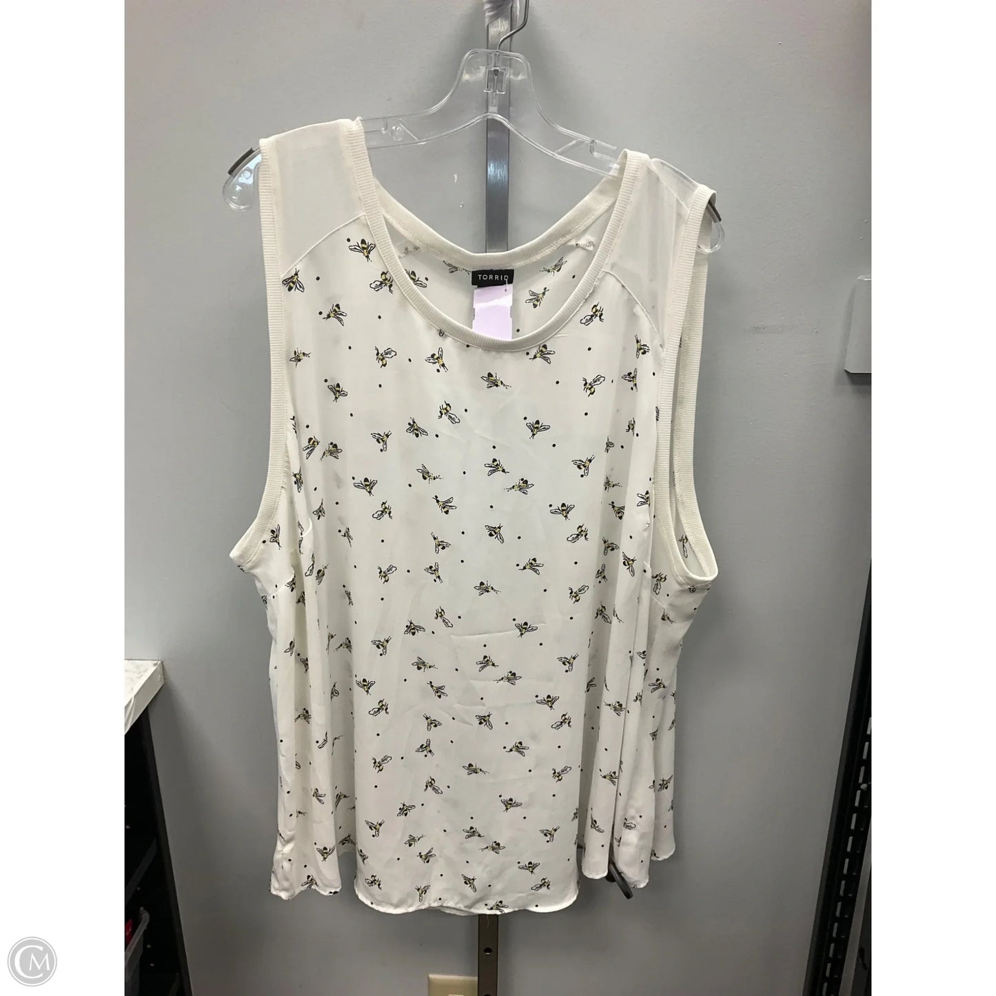 Top Sleeveless By Torrid In White, Size: 4x