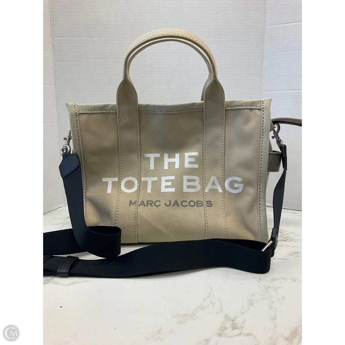 Handbag Luxury Designer By Marc Jacobs, Size: Medium