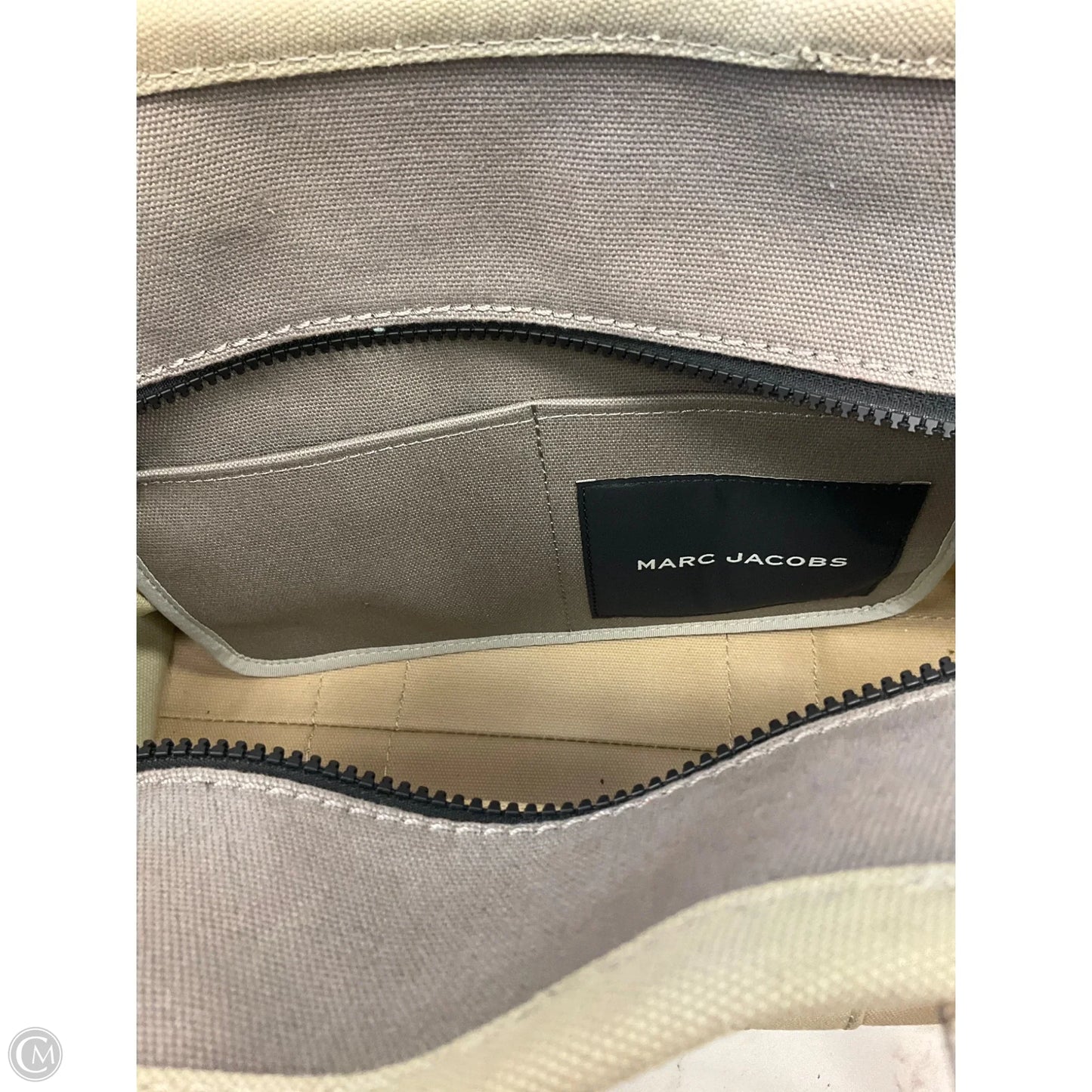 Handbag Luxury Designer By Marc Jacobs, Size: Medium