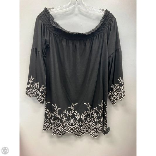 Top 3/4 Sleeve By White House Black Market In Black & White, Size: M