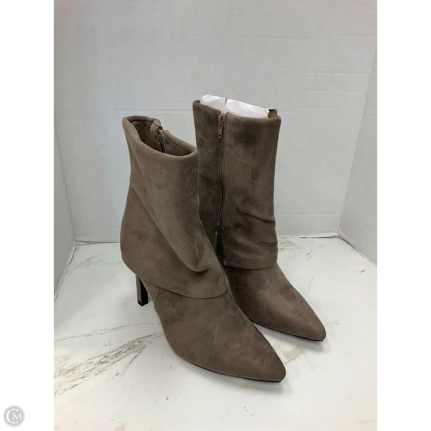 Boots Ankle Heels By Clothes Mentor In Taupe, Size: 8