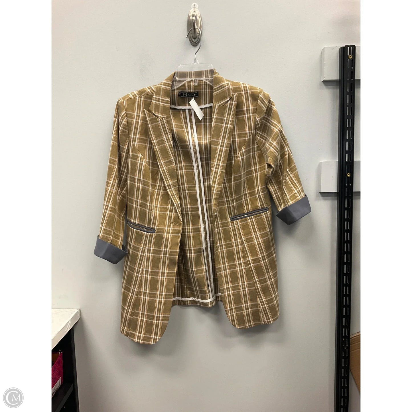 Blazer By Clothes Mentor In Plaid Pattern, Size: Xs