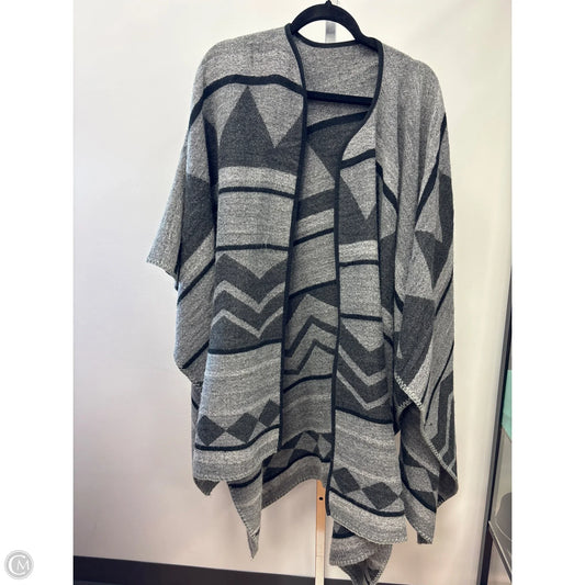 Poncho By Loft In Grey, Size: Xs