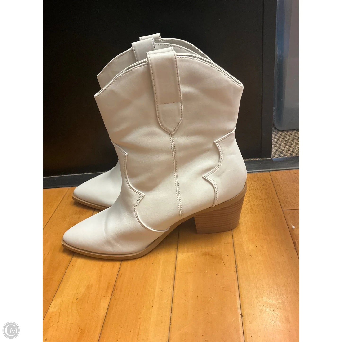 Boots Western By Journee In White, Size: 9.5