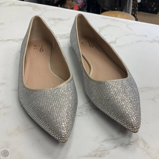 Shoes Flats By Mix No 6 In Silver, Size: 8.5