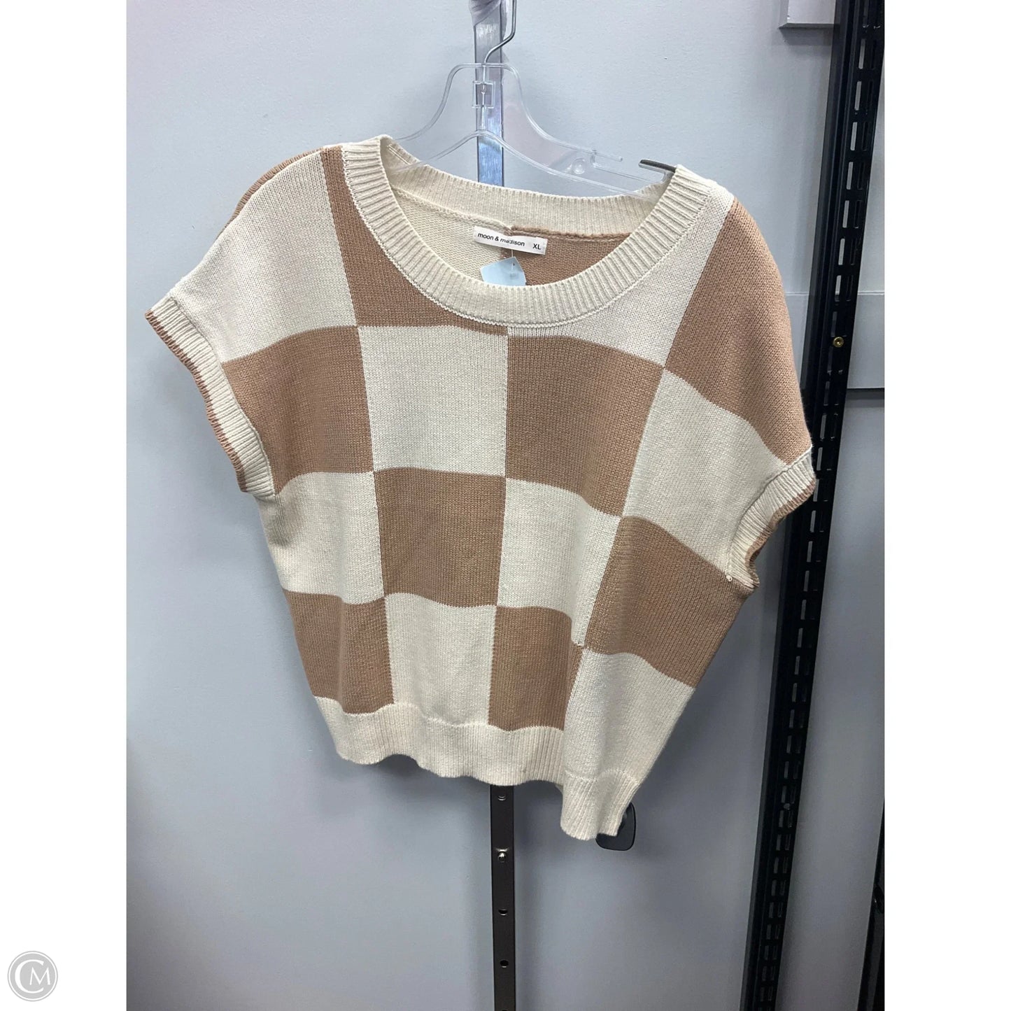 Vest Sweater By Moon And Madison In Checkered Pattern, Size: Xl