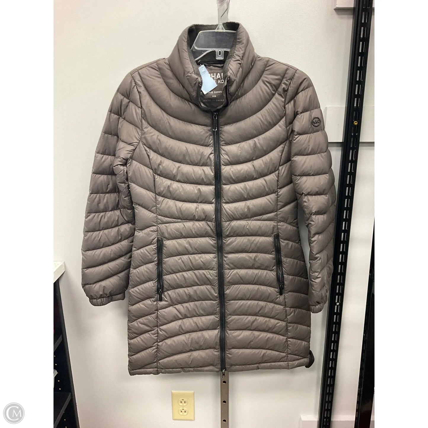 Jacket Puffer & Quilted By Michael By Michael Kors In Taupe, Size: Xs
