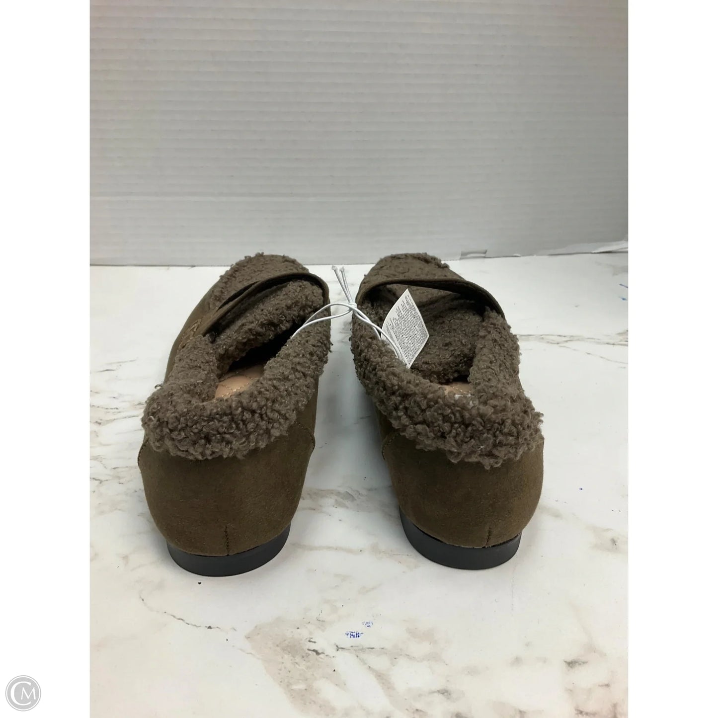 Shoes Flats By Gap In Brown, Size: 7