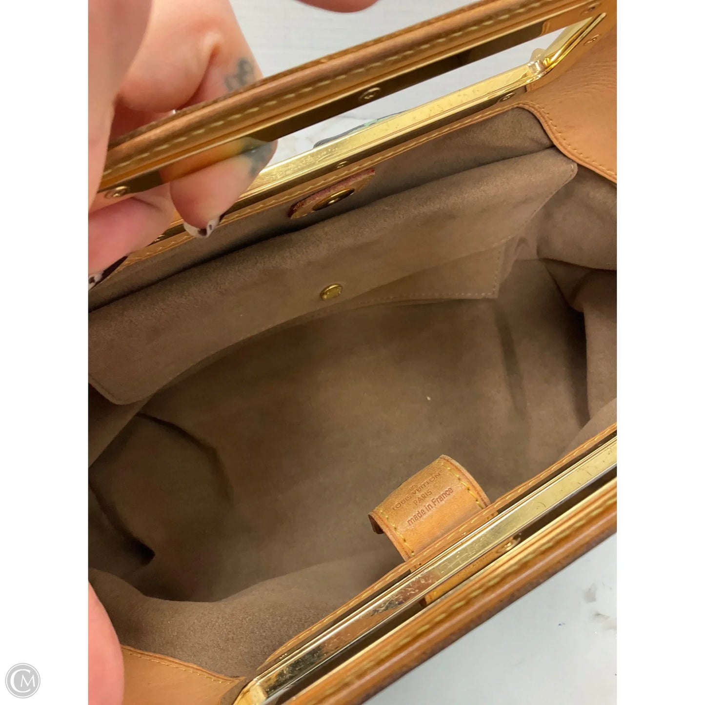 Handbag Luxury Designer By Louis Vuitton, Size: Medium