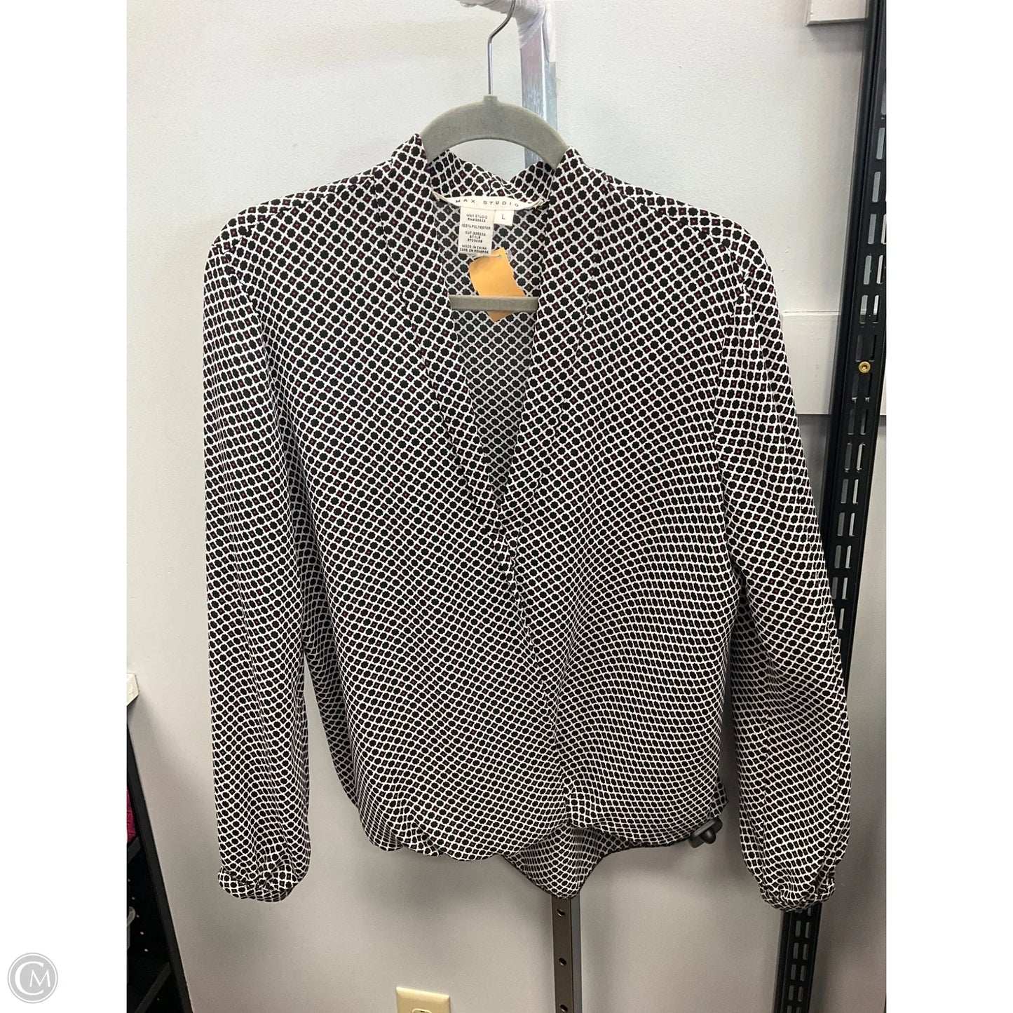 Top Long Sleeve By Max Studio In Black & Pink, Size: L