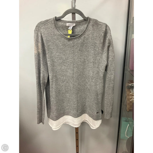 Sweater By Calvin Klein In Grey, Size: M