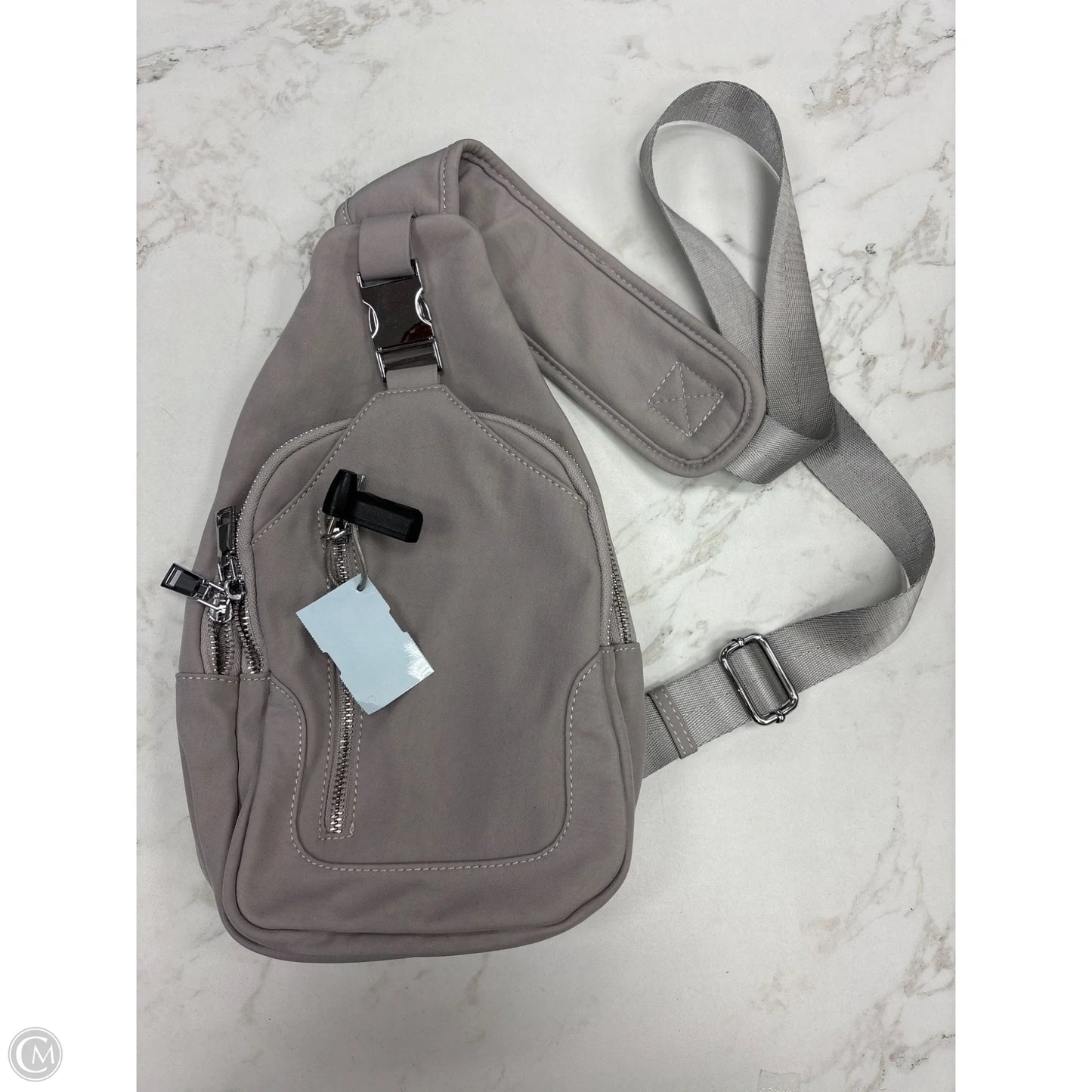 Belt Bag By Clothes Mentor, Size: Medium