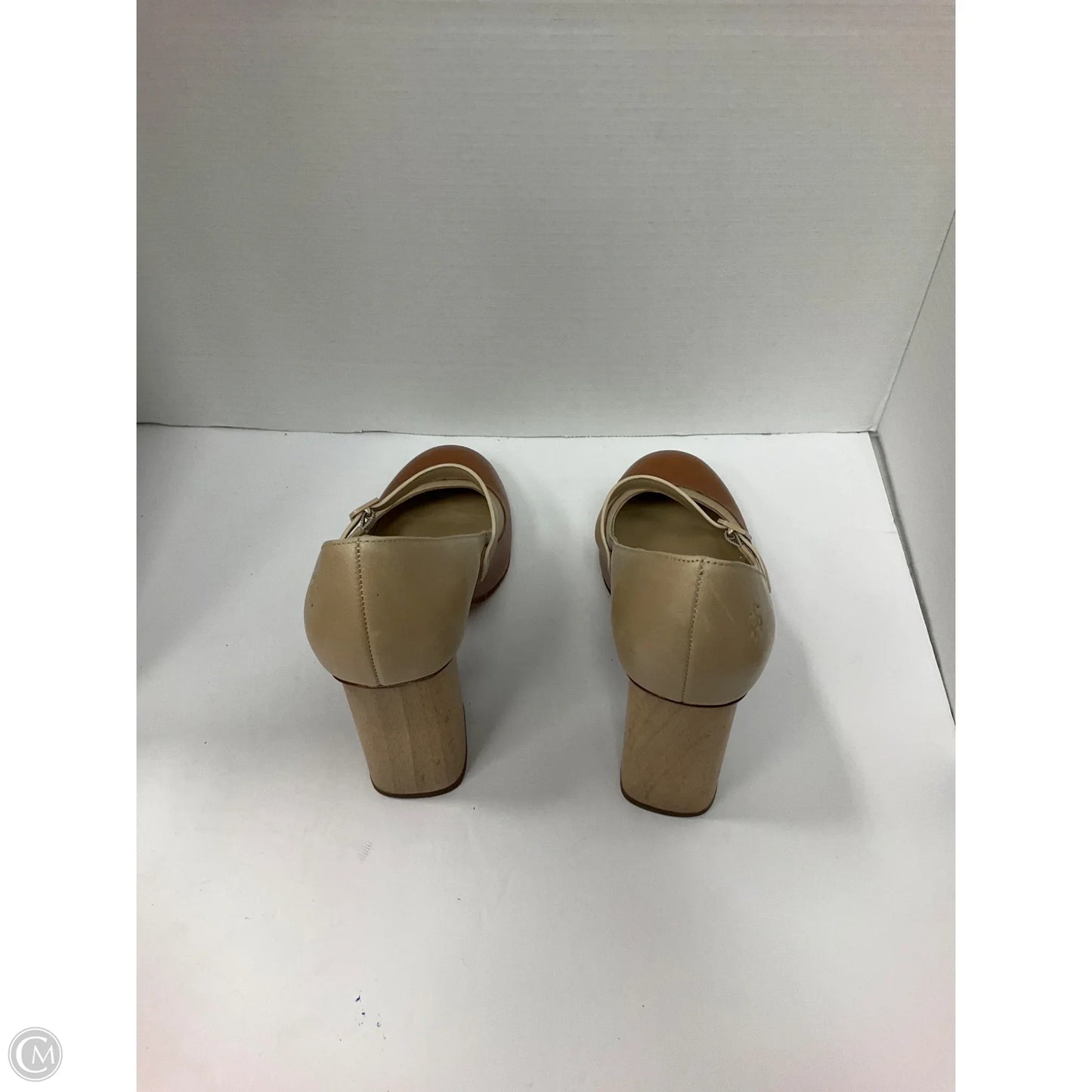 Shoes Heels Block By Brooks Brothers In Cream & Tan, Size: 7.5