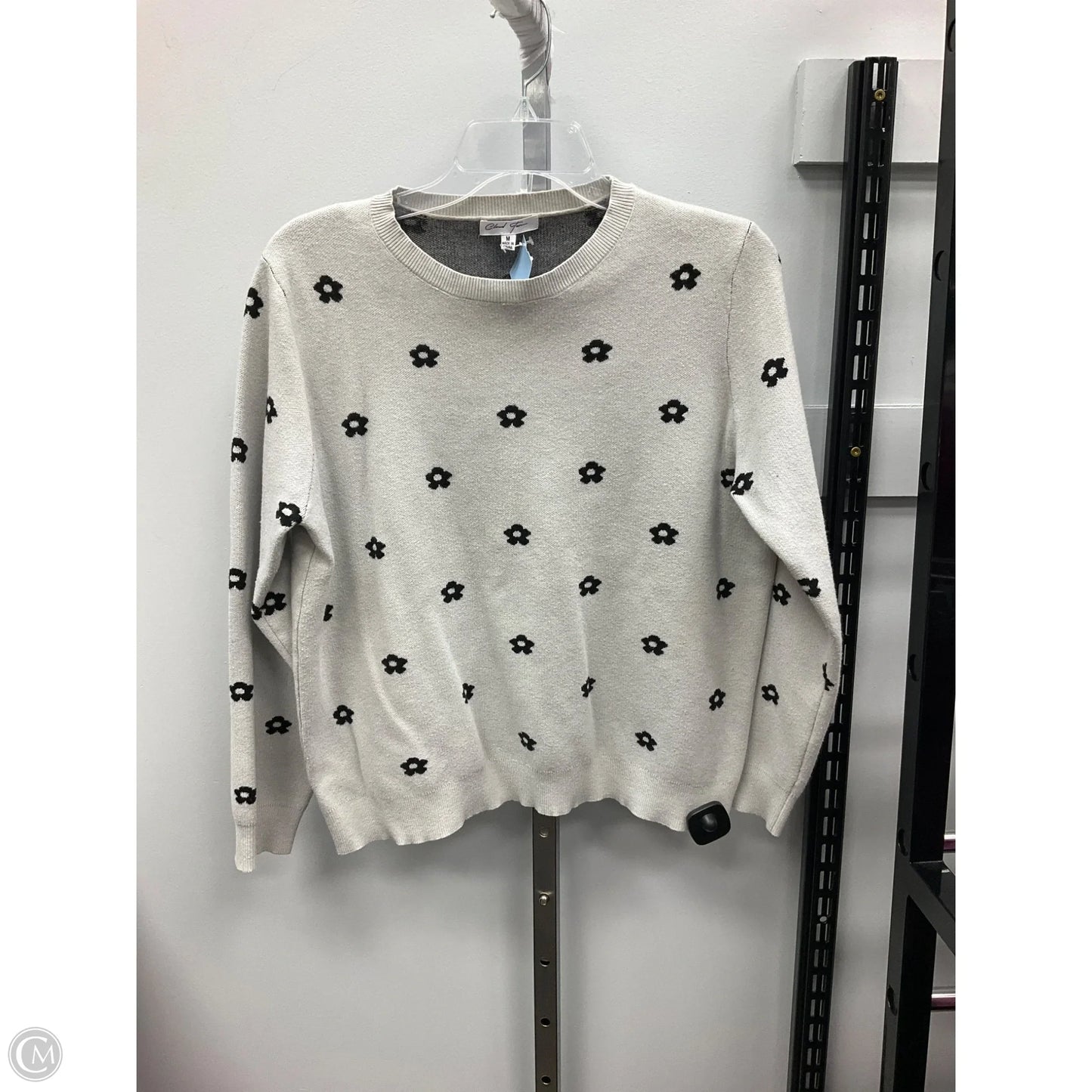 Sweater By Cloud Ten In Grey, Size: M
