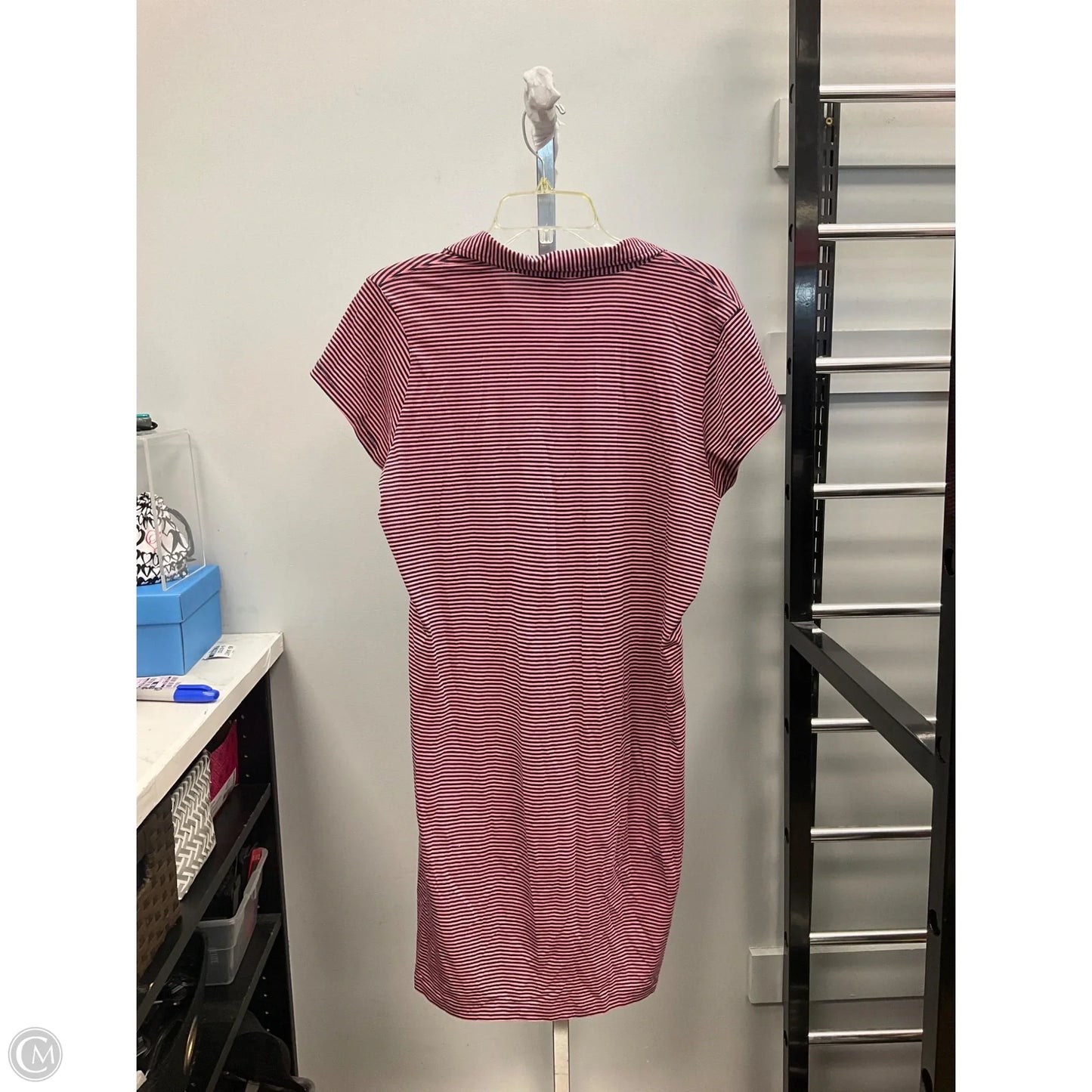 Dress Casual Short By Clothes Mentor In Striped Pattern, Size: L