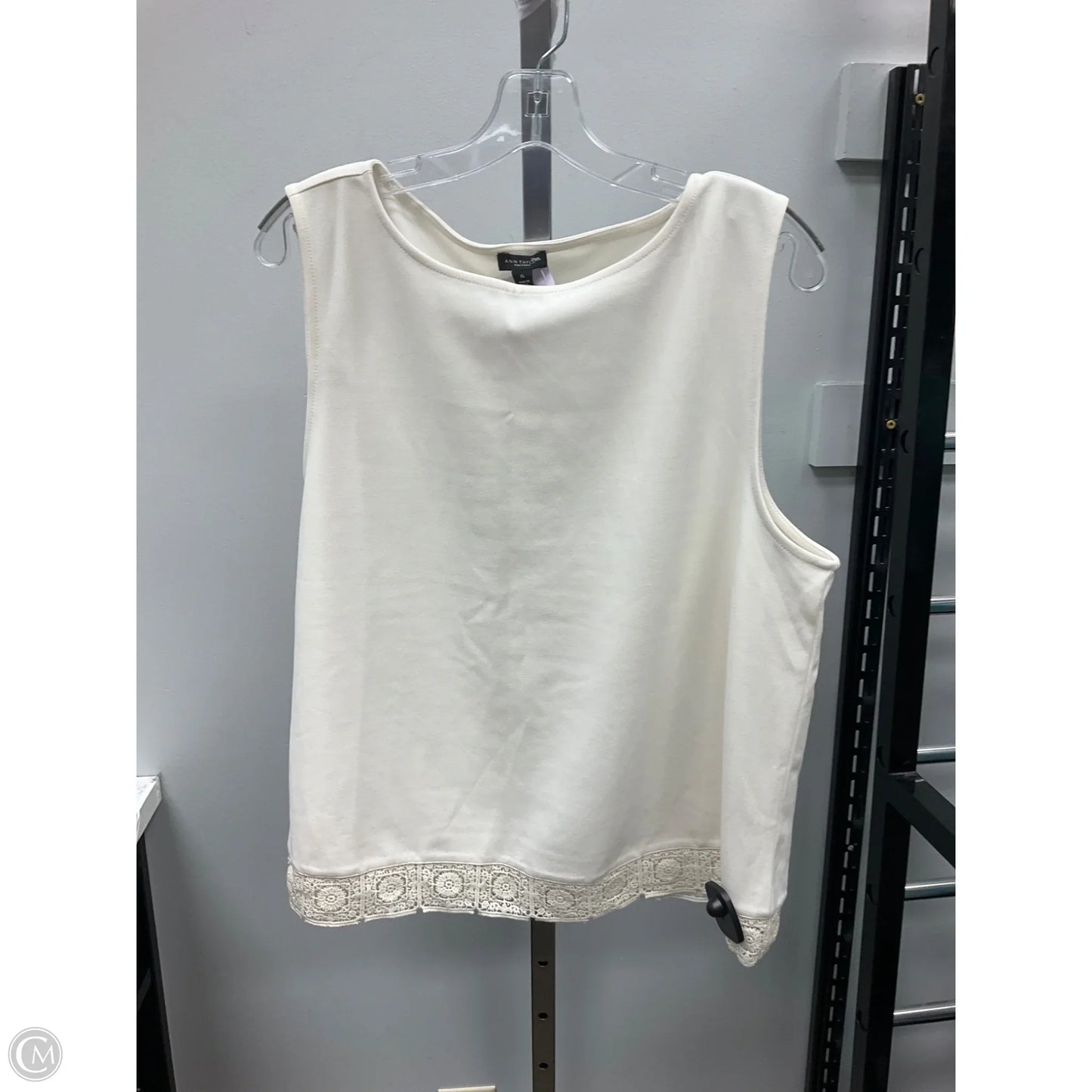 Top Sleeveless By Ann Taylor In Cream, Size: Xl