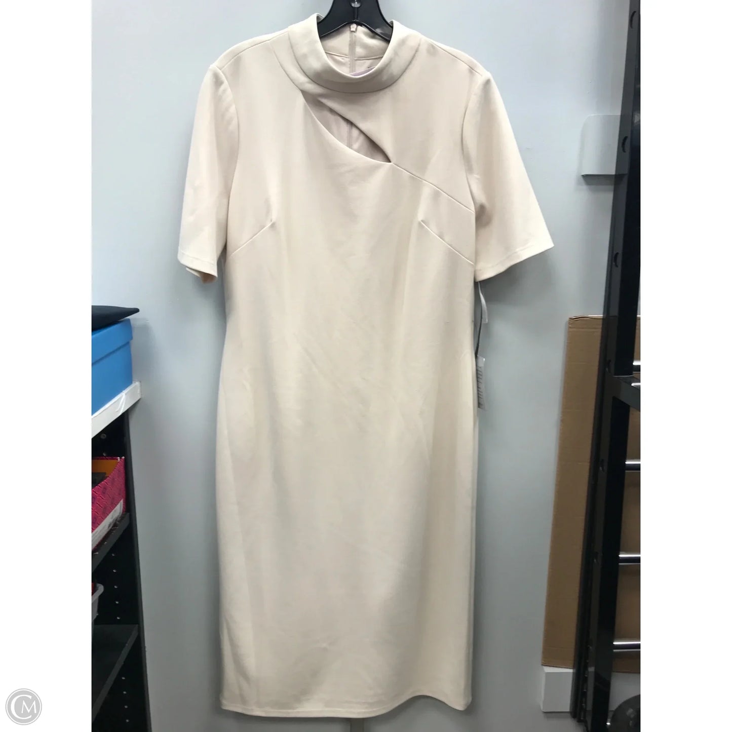 Dress Work By Maggy London In Cream, Size: 14