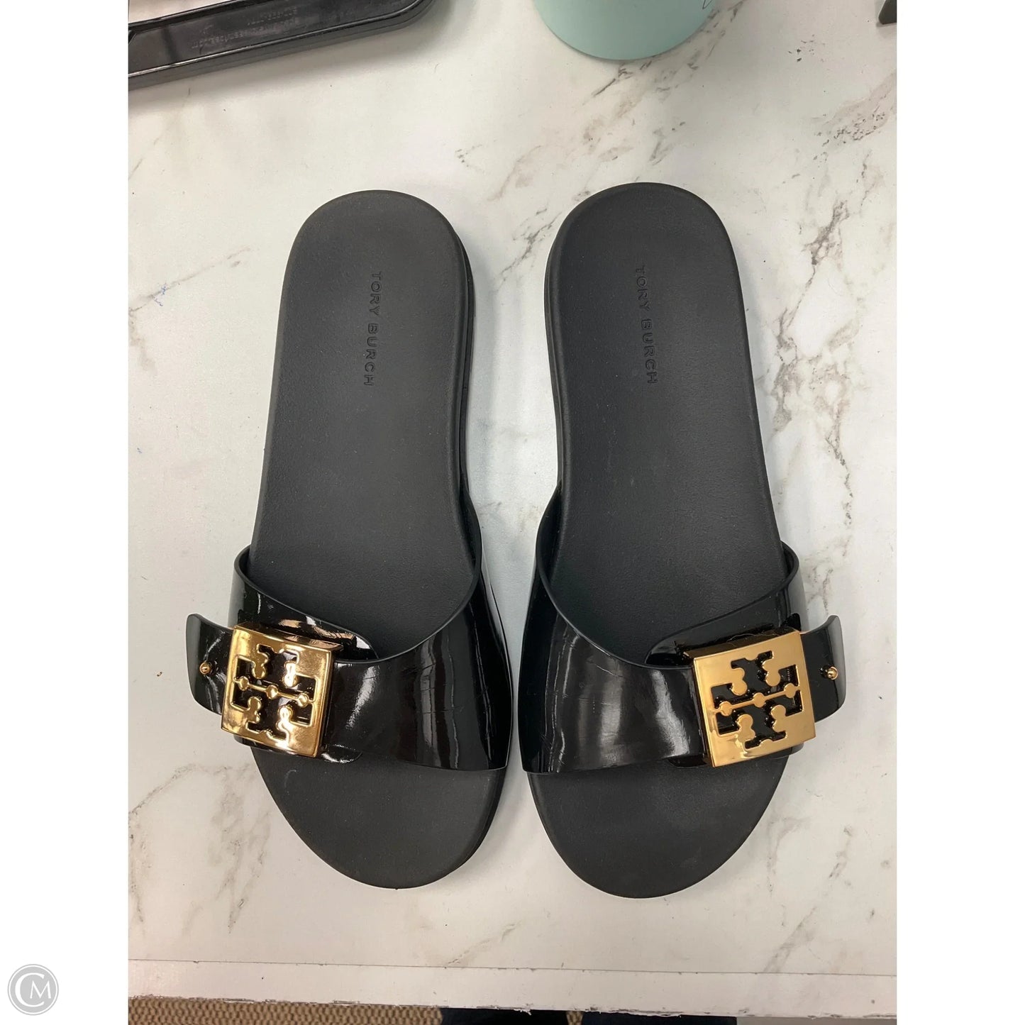 Sandals Designer By Tory Burch In Black & Gold, Size: 6