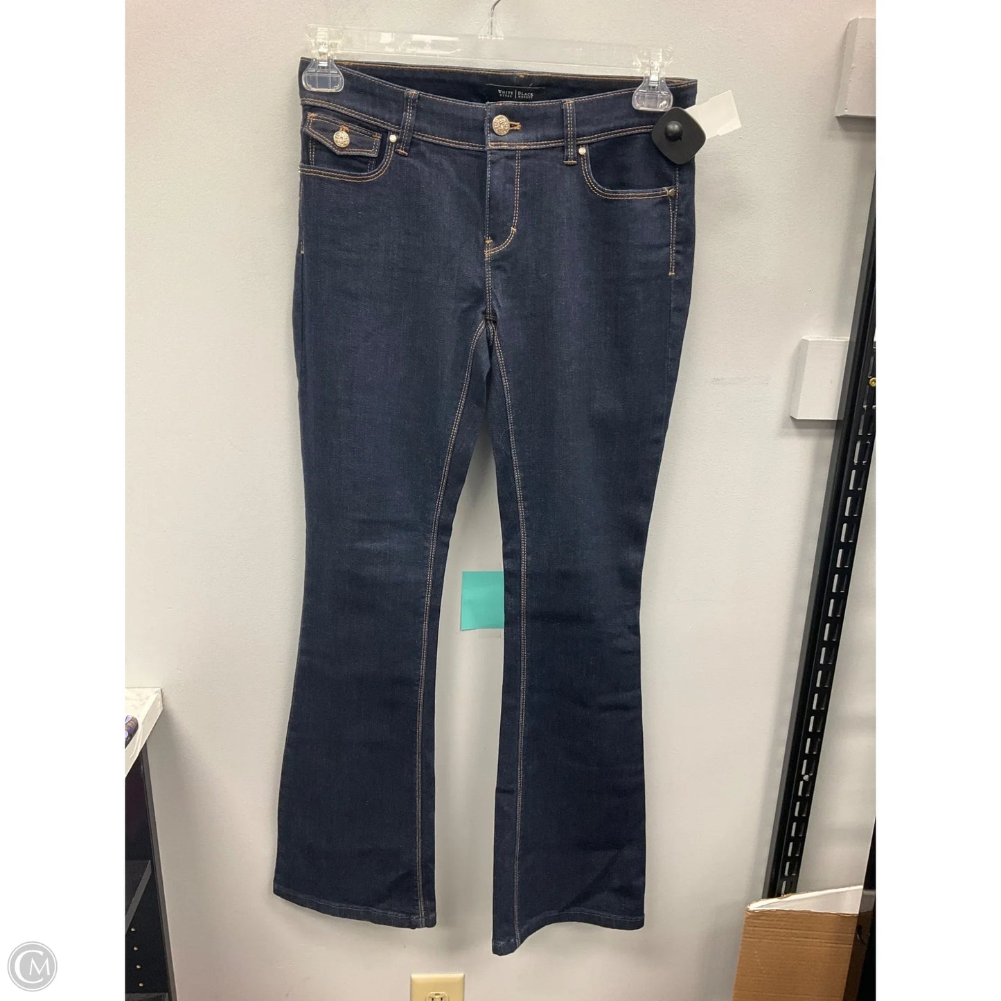 Jeans Flared By White House Black Market In Blue Denim, Size: 2