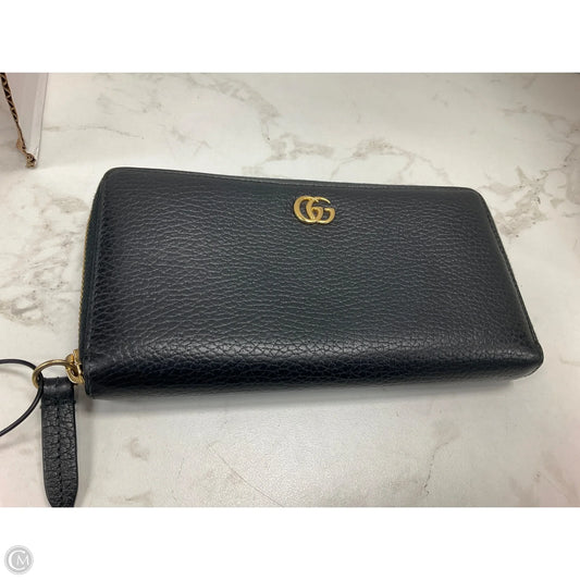 Wallet Luxury Designer By Gucci, Size: Large