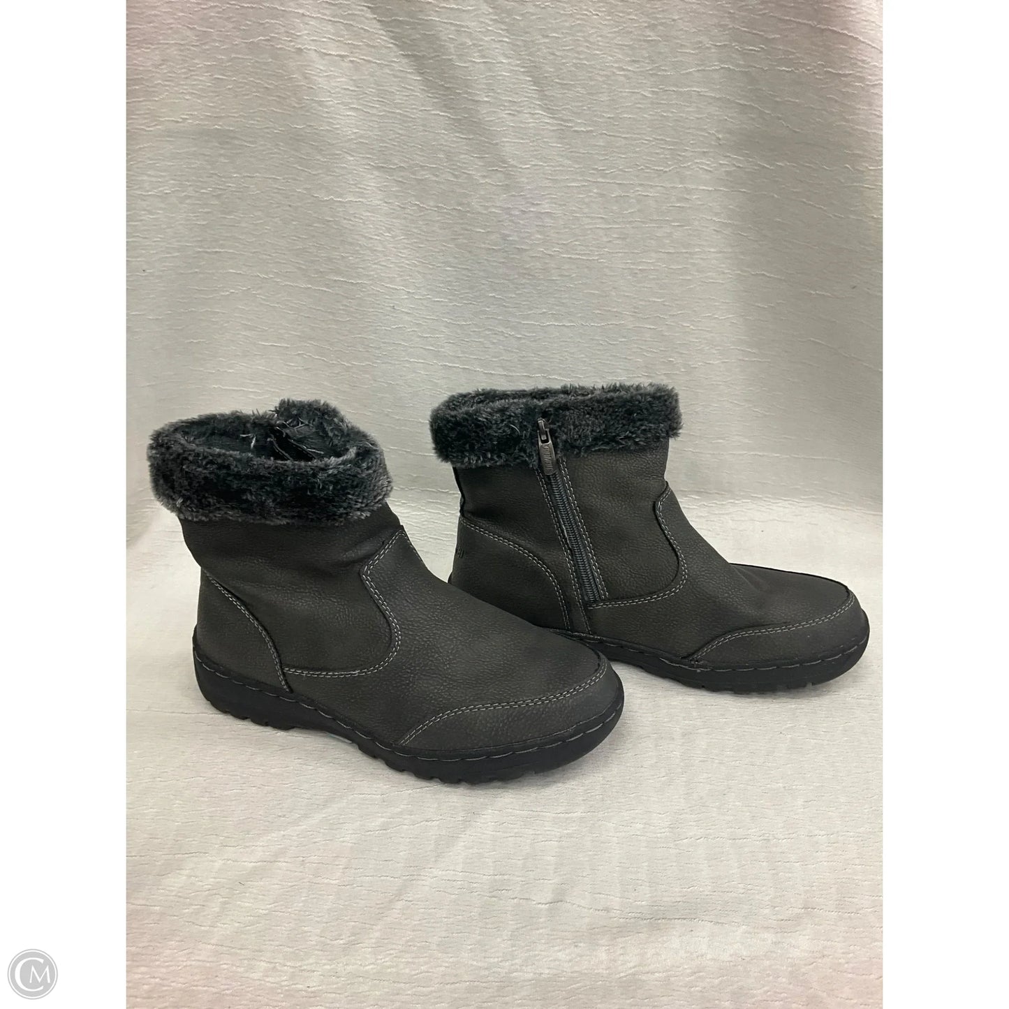 Boots Snow By Khombu In Grey, Size: 8