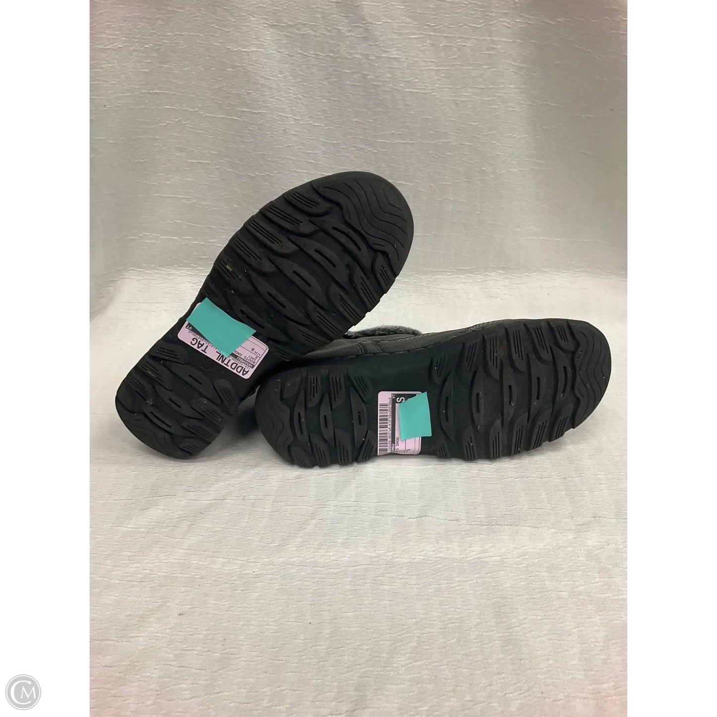 Boots Snow By Khombu In Grey, Size: 8