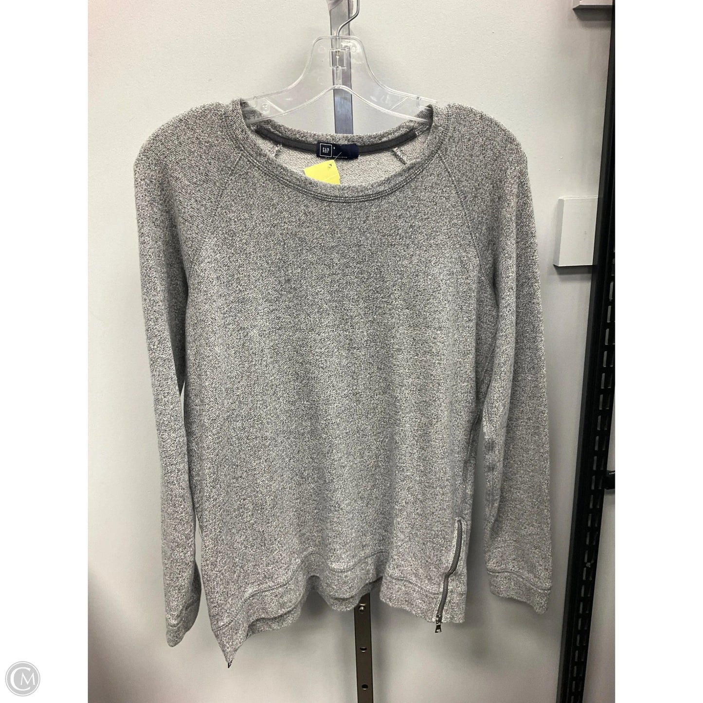 Sweater By Gap In Grey, Size: S