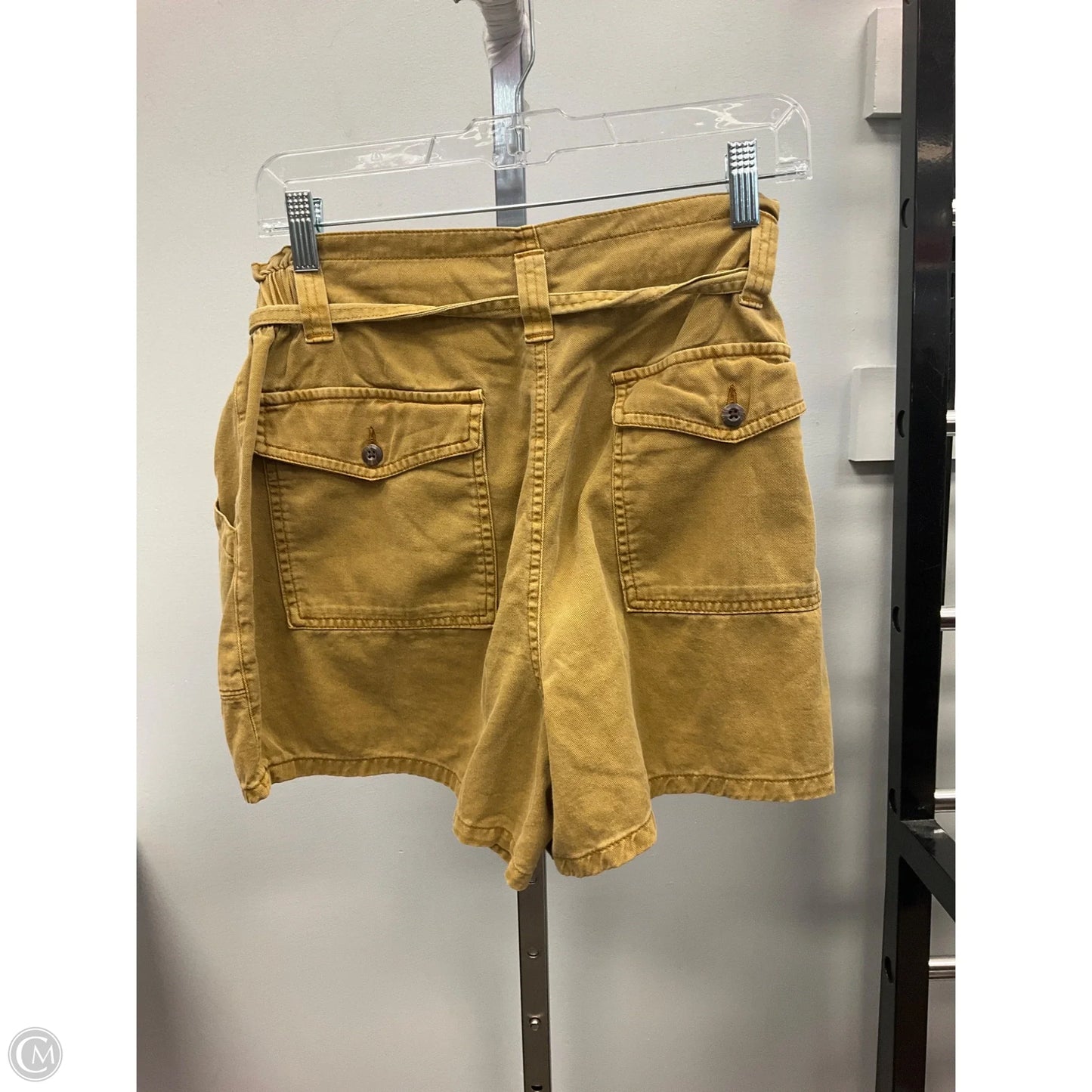 Shorts By Old Navy In Gold, Size: M