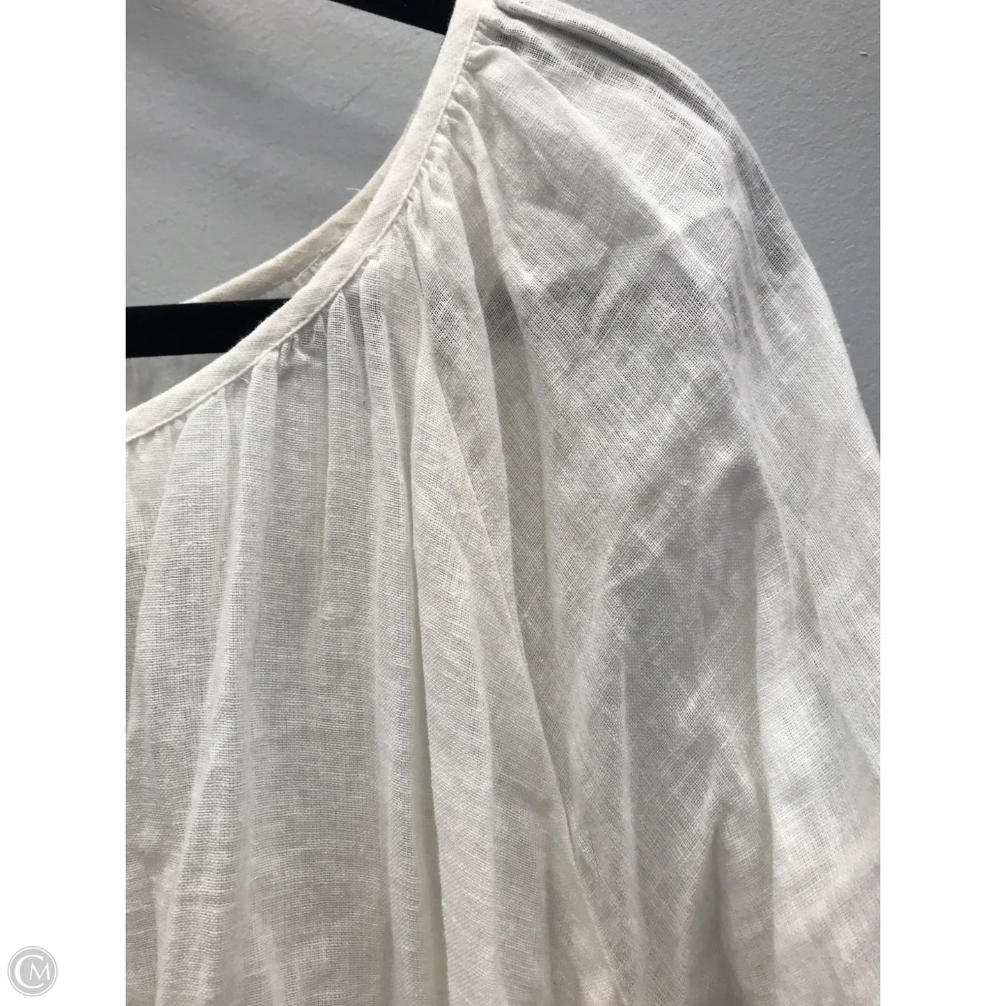 Top Short Sleeve By Cmc In Ivory, Size: Mp