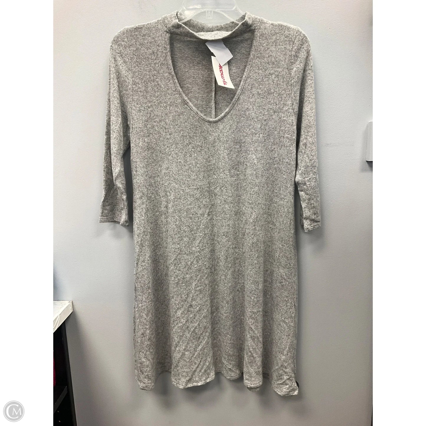 Dress Casual Short By Acemi In Grey, Size: M
