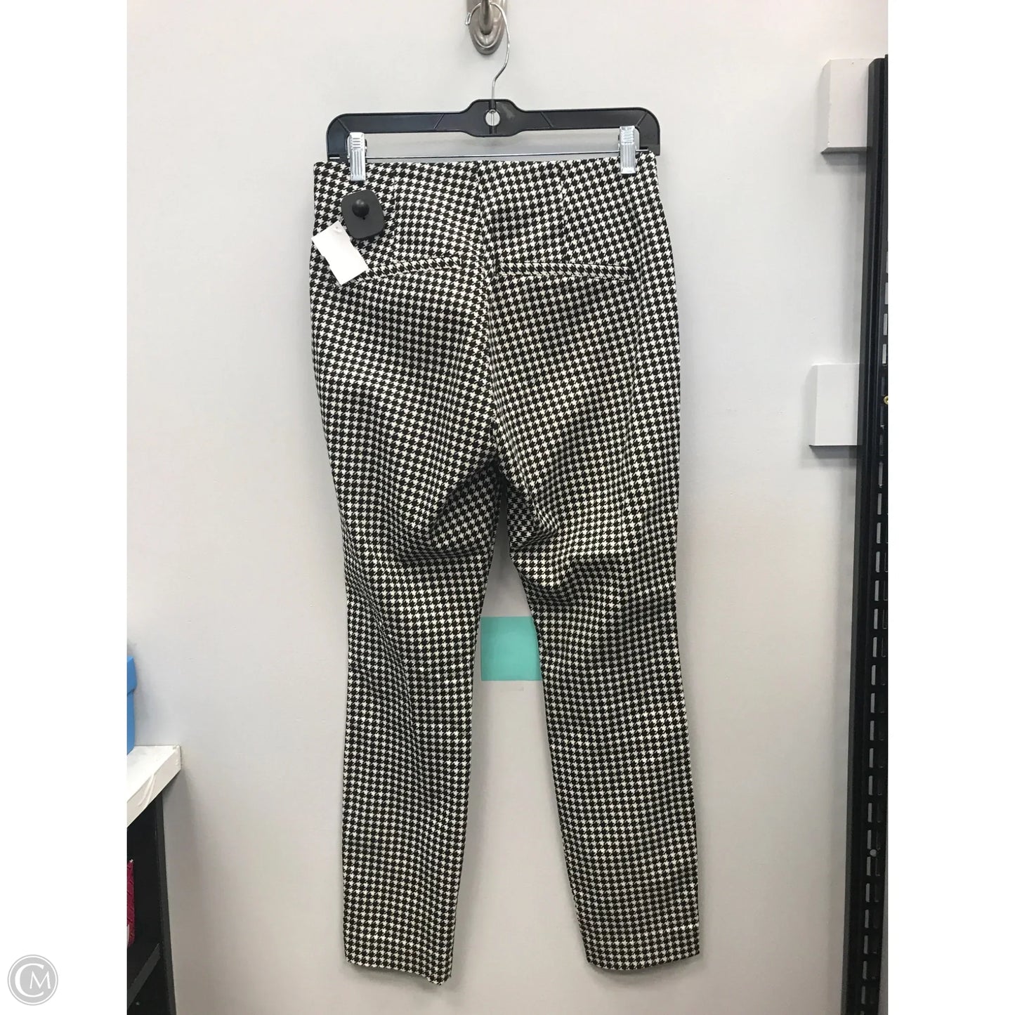 Pants Leggings By Old Navy In Checkered Pattern, Size: 4