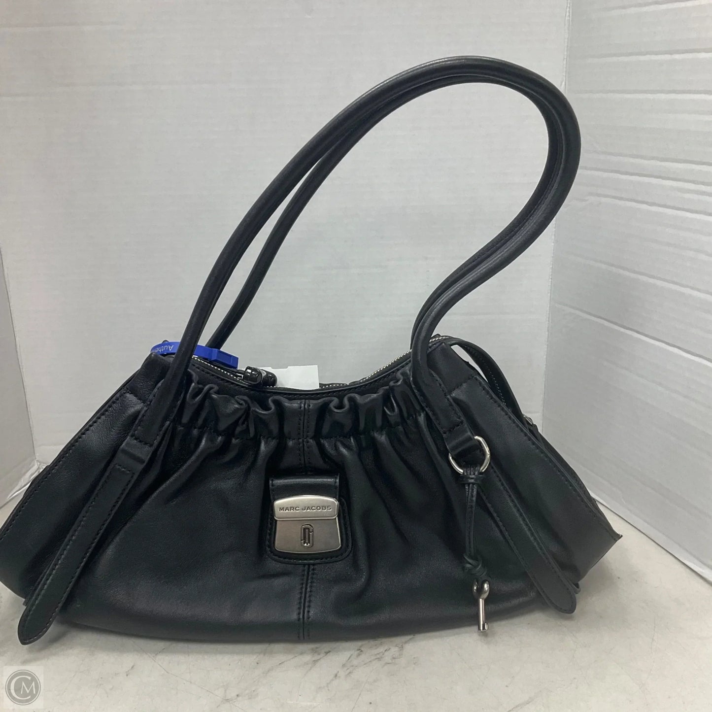 Handbag Luxury Designer By Marc Jacobs, Size: Medium
