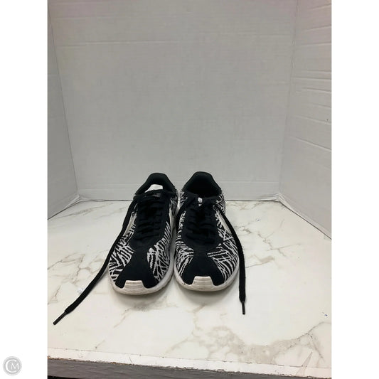 Shoes Athletic By Nike In Black & White, Size: 9