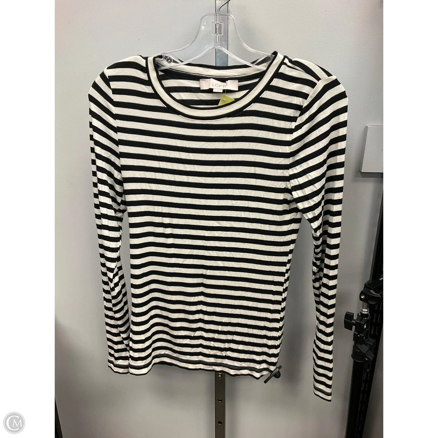 Top Long Sleeve By Loft In Striped Pattern, Size: S